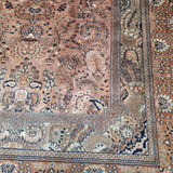 Traditional Shiraz Persian Wool Rug in Blush Brown 6 x 8.10